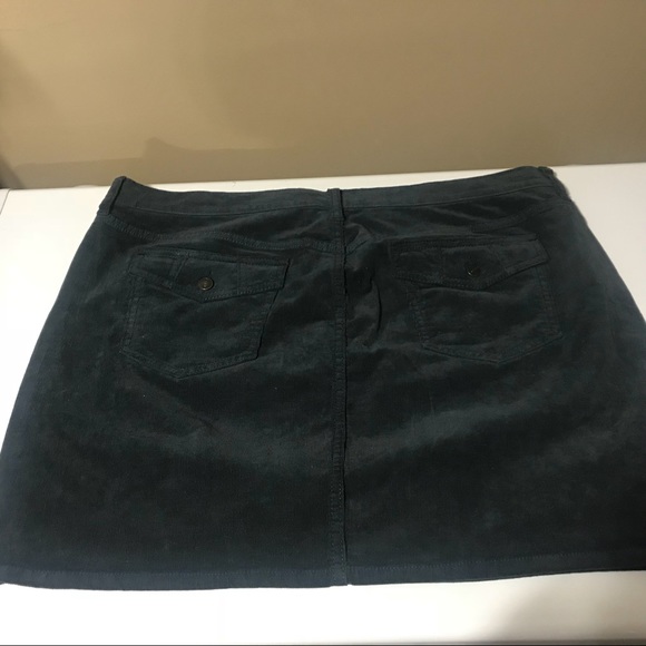 2 Corduroy miniskirt - Picture 4 of 4